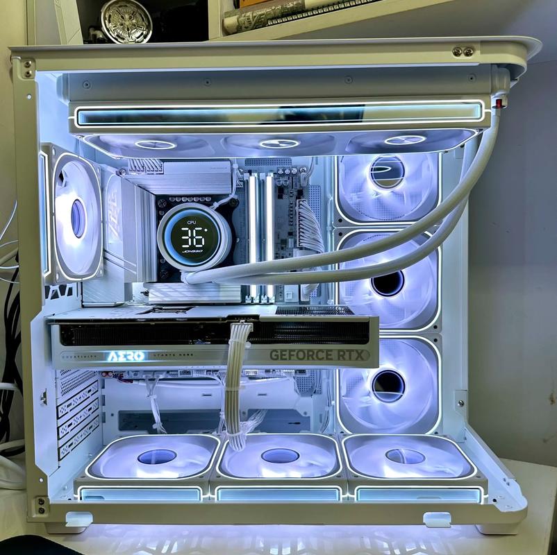 虚拟服务器x3 可以安装织梦吗